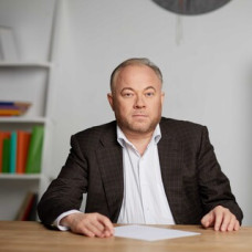 Крикун Віктор Борисович